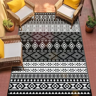 5'x8' Black and White Tribal RV and Camping Rug - small portable