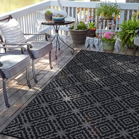 BSHAPPLUS® 9x12ft Outdoor Patio Rug, Waterproof Reversible Boho Geometric Plastic Straw Rug, UV Fade Resistant Portable Outdoor Carpet with Carry Bag & Stakes for RV Camping Deck Beach Balcony