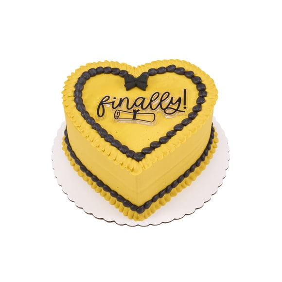 GRADUATION 2026 HEART CAKE