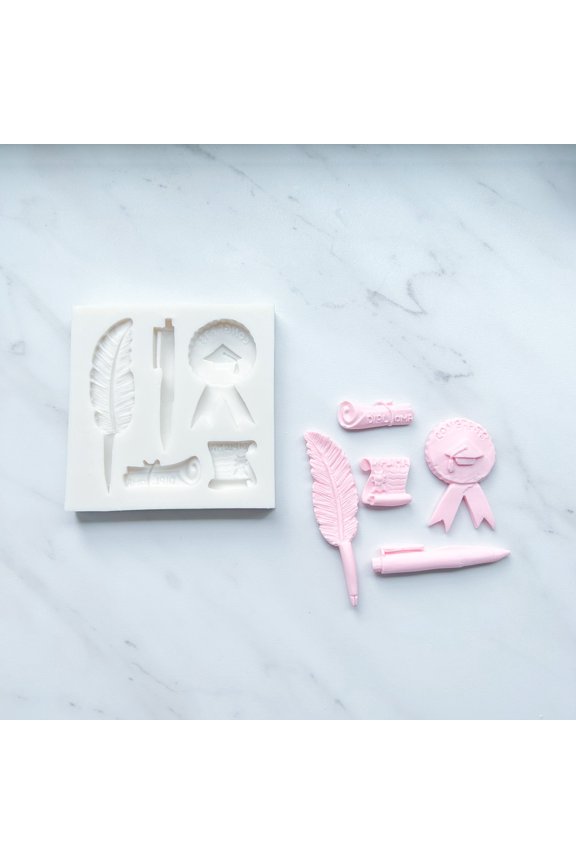 GRADUATION ESSENTIALS MOLD