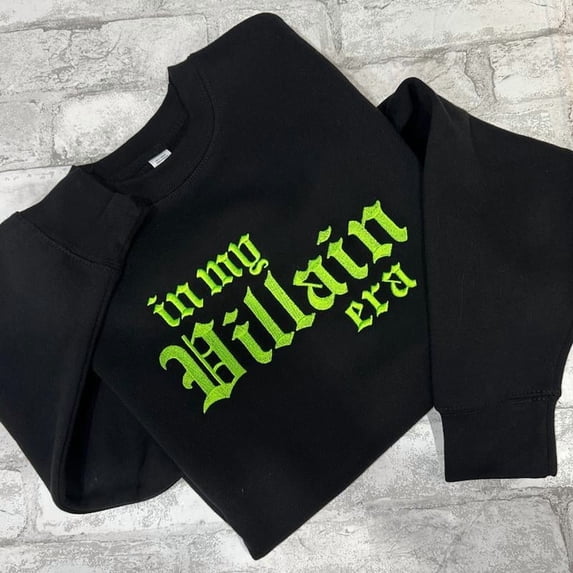 GREEN In My Villain Era Embroidered Crewneck Sweatshirt