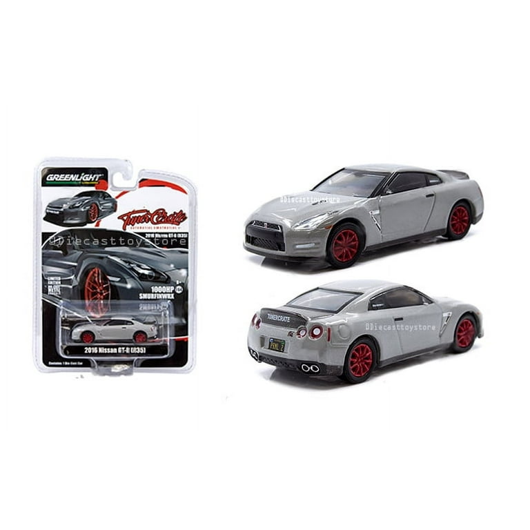 NISSAN　GT-R(R35) GREENLIGHT 1:64 TUNER CRATE - 2016 NISSAN GT-R (R35) (GREY