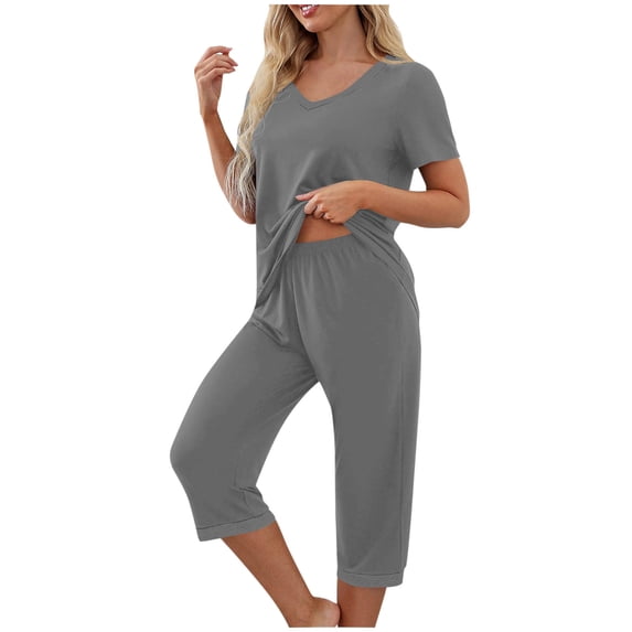 GUACER Women's V Neck Pajama Set Short Sleeve Shirt and Capri Pants 2 Piece Loose Fit Lounge PJs