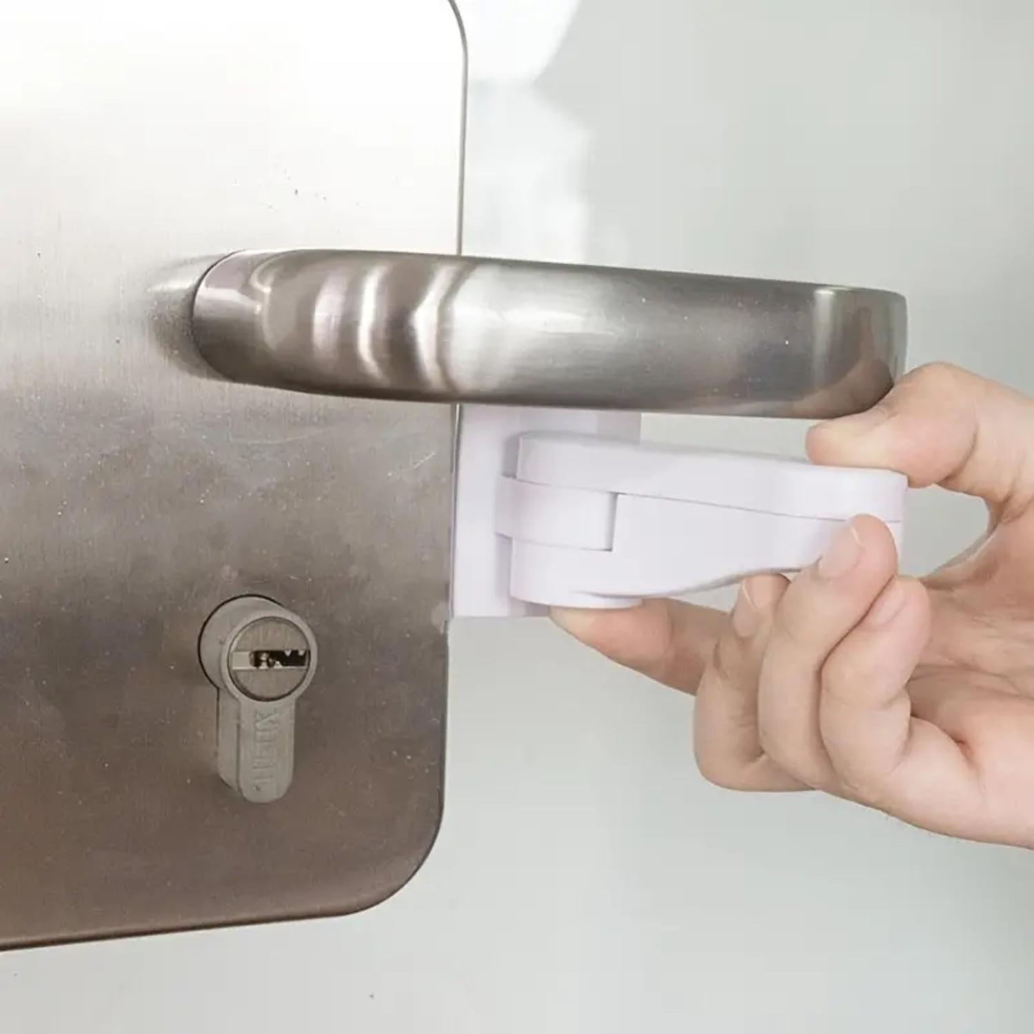 GUANGZHFENGDA Minimalist Child Proof Door Handle Lock with 3M Adhesive