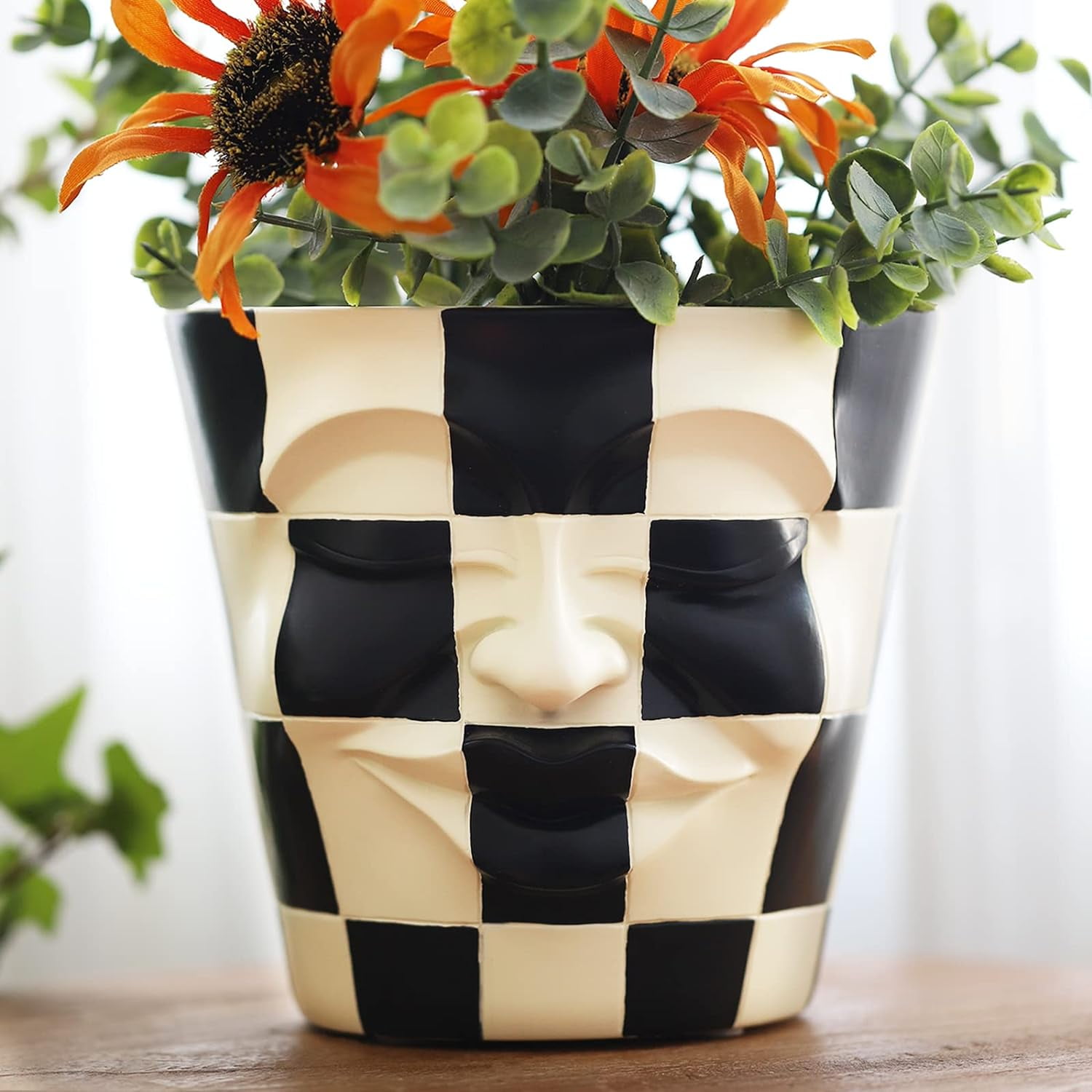 GUGUGO Checkered Face Planters Pots Head, Unique Plant Pots, Eclectic