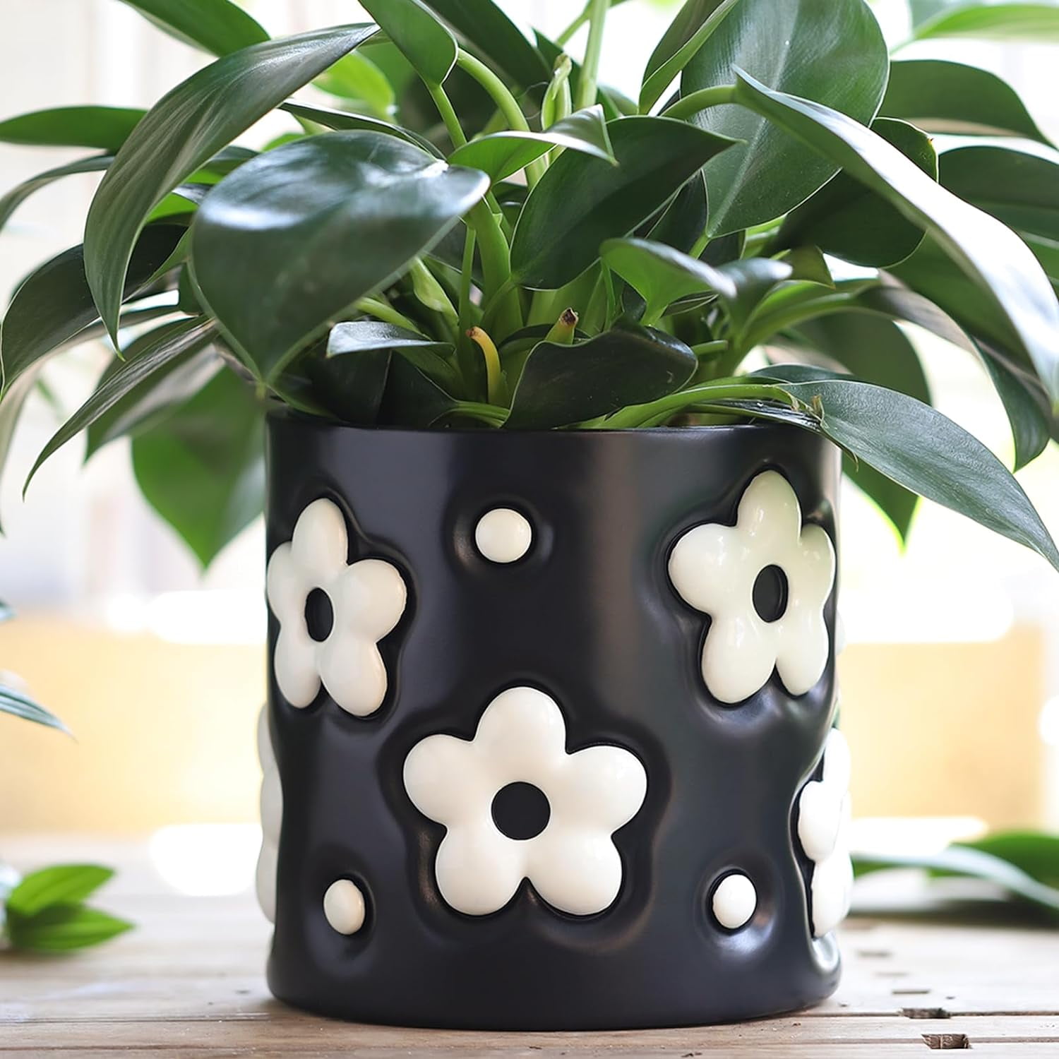 GUGUGO Colorful Flower Pots, Cute Unique Plant Pots with Drainage Holes, Funny Planter for