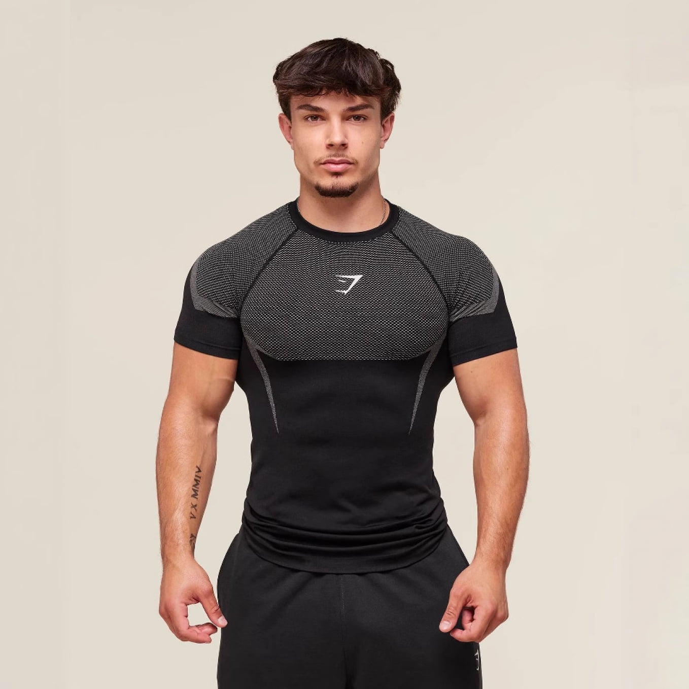 GYMSHARK Men's Compression Short-Sleeve T-Shirt, Sportswear for Football, Exercise & Fitness