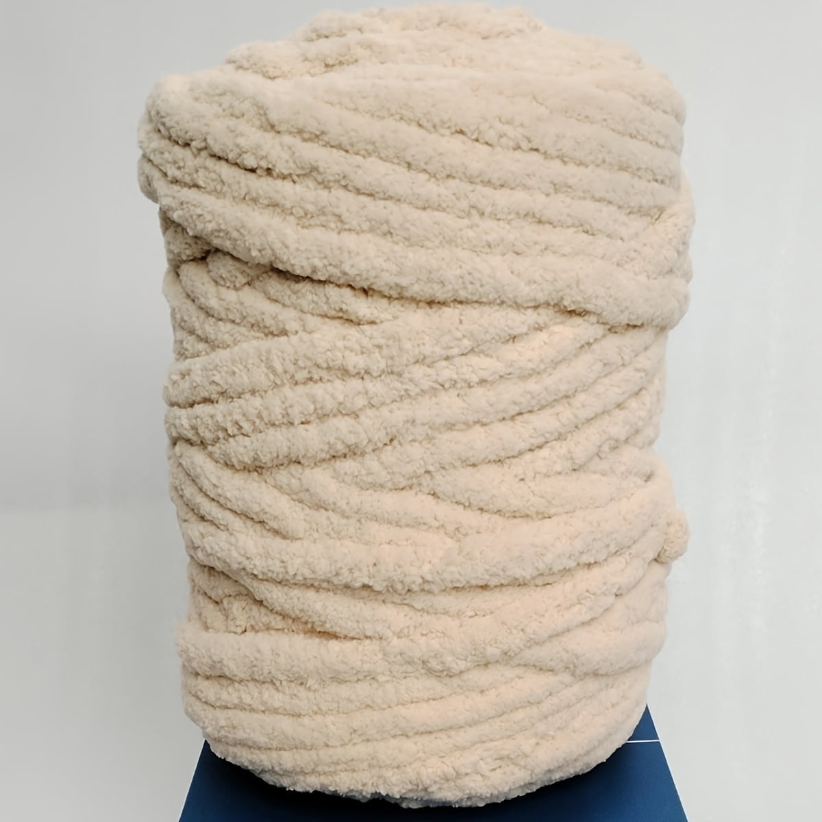 GYTY 1pc Chunky Chenille Velvet Yarn, Arm Knit Yarn Handcrocheted Jumbo Tubular Yarn Handwoven Soft Chenille Yarn For The Production Of Blanket Clothing Pattern Knitting