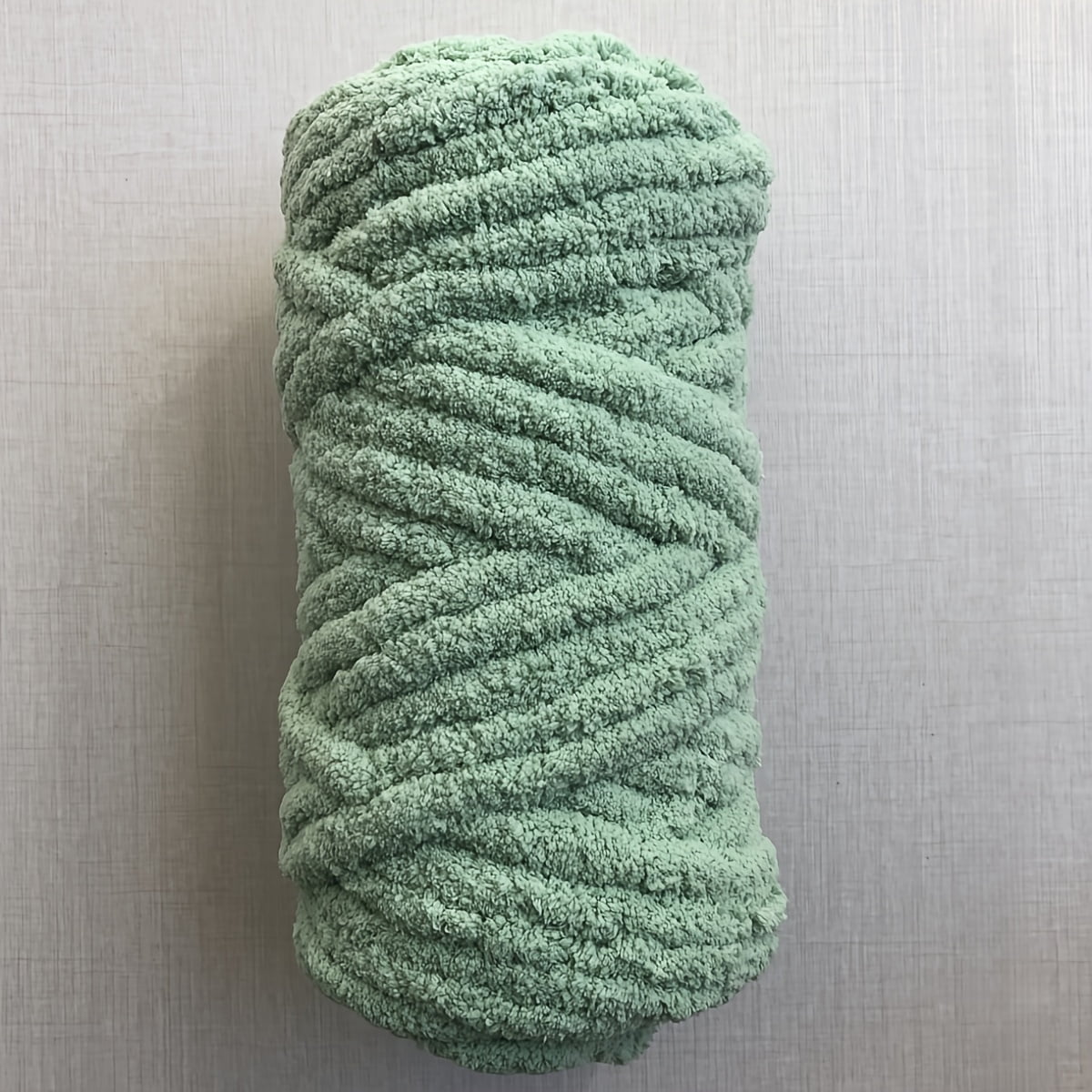 GYTY Luxurious Chenille Chunky Yarn - 500g, No-Pill, Machine Washable for DIY Knitting & Crochet Projects - Perfect for Blankets, Sweaters, and More - Available in colors
