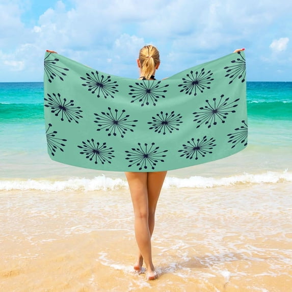 GZHJMY Romantic Floral Beach Towel Microfiber, 31"x 71" Large Quick Dry Travel Towel Beach Blanket for Women Men Travel Swim Camping Holiday