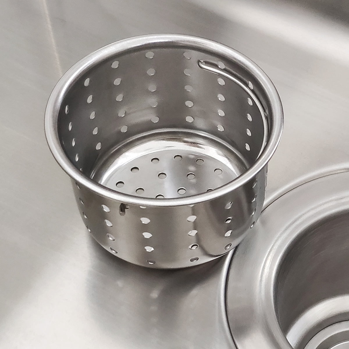 https://i5.walmartimages.com/seo/GZILA-Kitchen-Sink-Drain-Basket-Only-3-inch-Basket-For-Kitchen-Sink-Strainer-Replacement-Deep-Cup-with-Handle-SUS-304-Stainless-Steel_93fd22b7-f764-4a65-b004-771d62f47f90.19b34d2e78ce4006ae171333755408da.jpeg