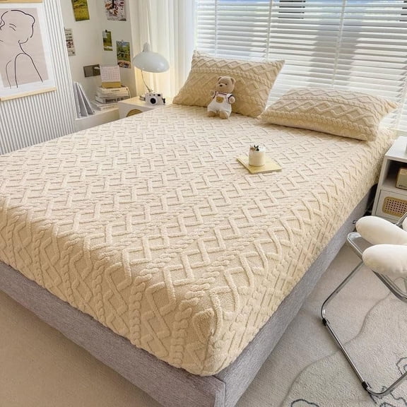 GZhLonKiMa Luxury Velvet Mattress Covers, Luxury Mattress Covers, Magic Mattress Covers, Thick Plush Soft Anti-Slip Fitted Sheet for Bedroom (Grey,200 * 220cm)