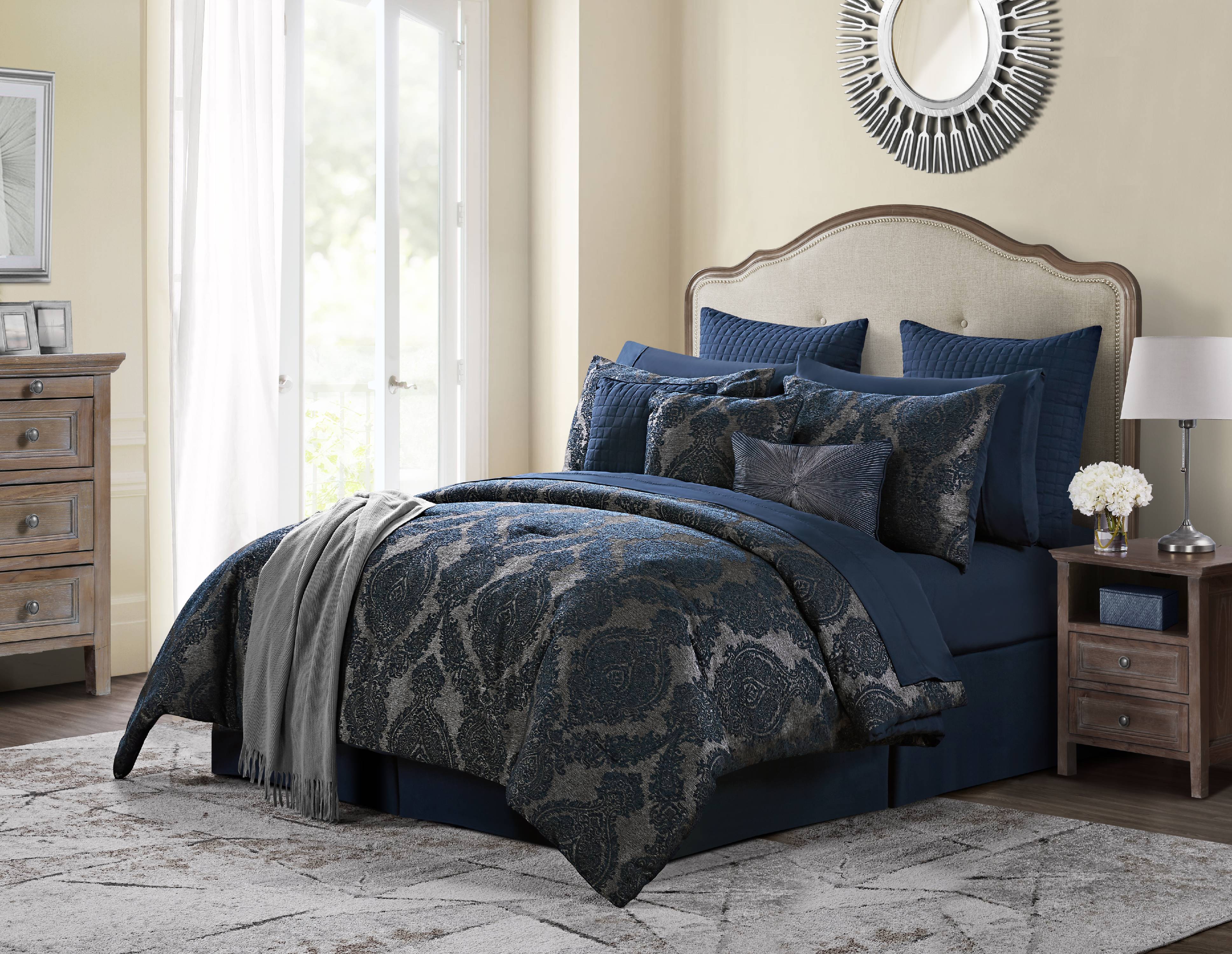 Gabrielle Blue Jacquard Damask BedinaBag Comforter Set, King, Blue
