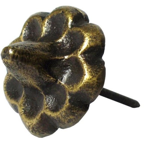 Gado Gado Hardware HCL1142 Floral Clavo with Raised Center