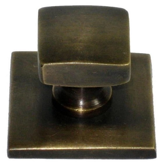 Gado Gado Hardware HKN3012 Square Knob with Oversized Backplate