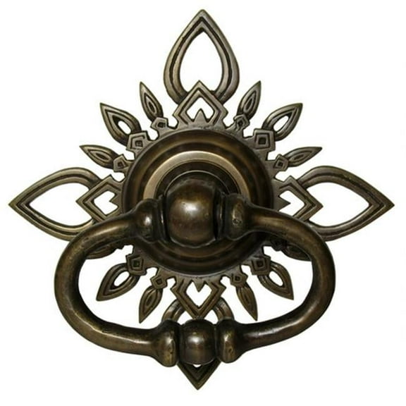 Gado Gado Hardware HRP5018 Oval Ring Pull with Carved Filigree Star Backplate- Large