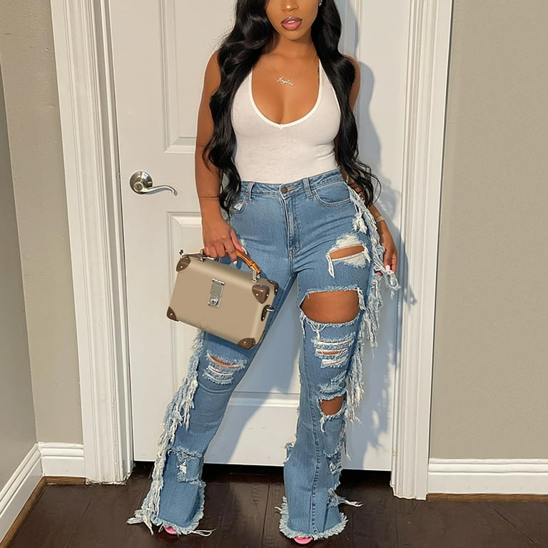 Summer ripped hotsell jeans outfit