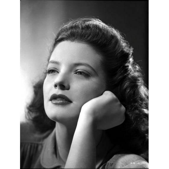 Gail Davis Leaning on Hand Photo Print (8 x 10)