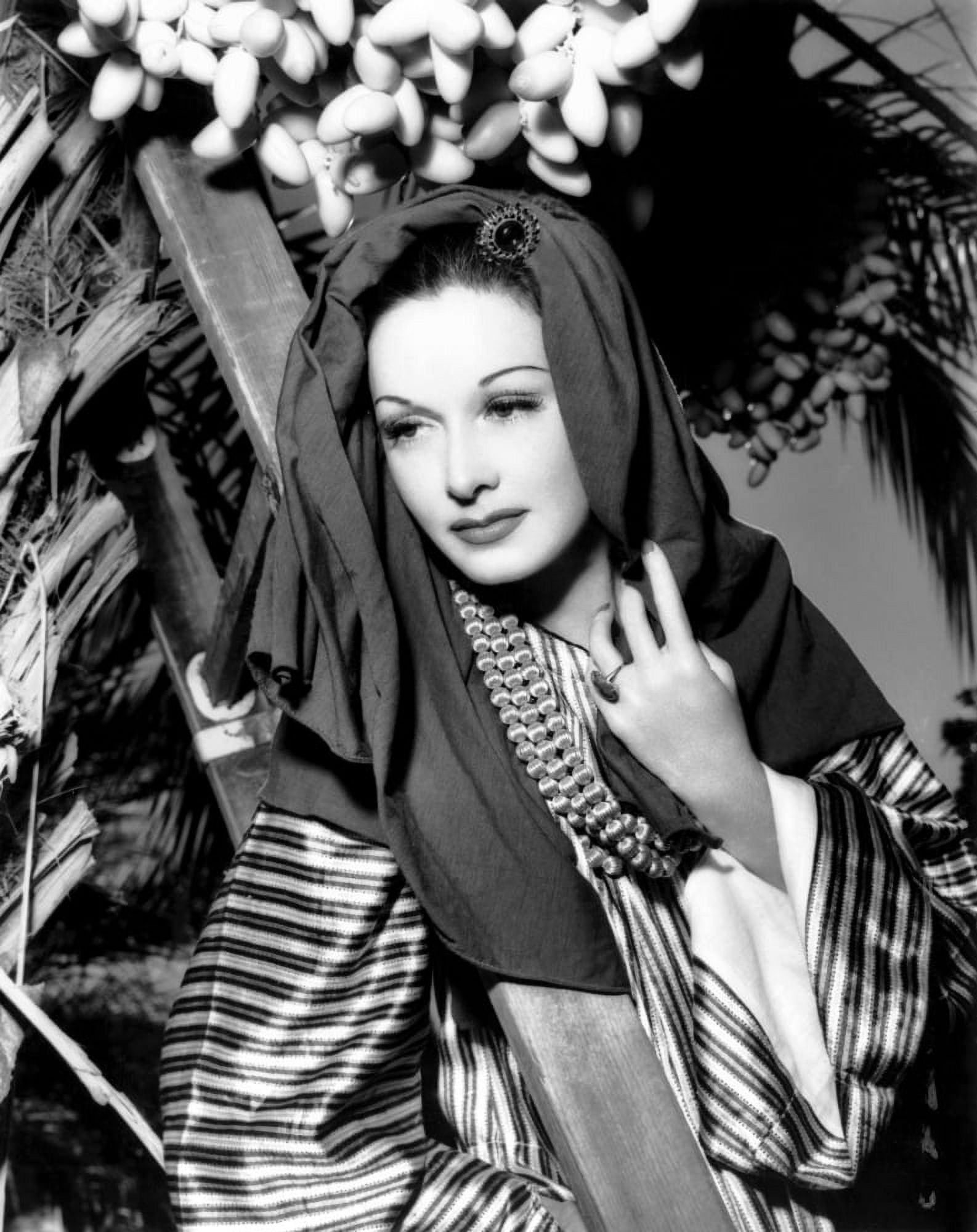 Gail Patrick Canvas Art - (16 x 20)