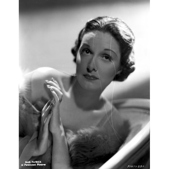 Gail Patrick Leaning and sitting Portrait Photo Print (24 x 30)