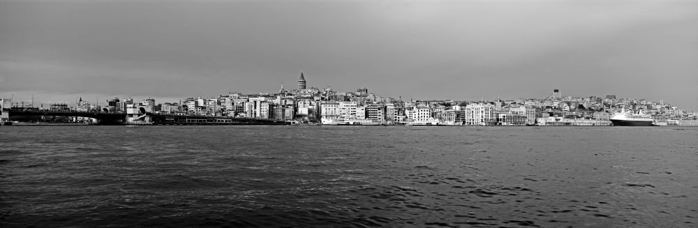 Galata Bridge and buildings on Golden Horn Istanbul Turkey Canvas Art - Panoramic Images (6 x 18)