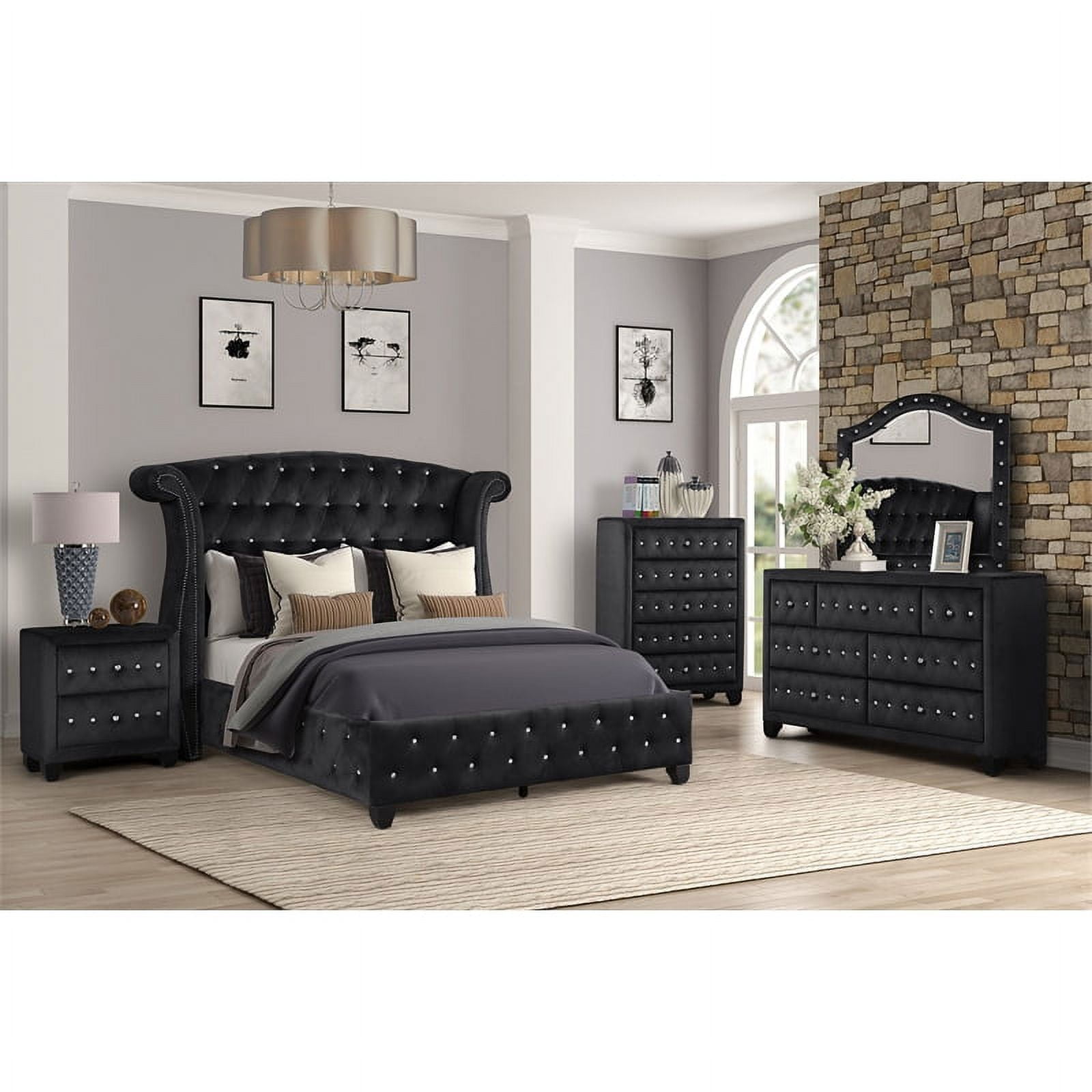 Sophia Queen 5 Pc Upholstery Bedroom Set Made With Wood in Black