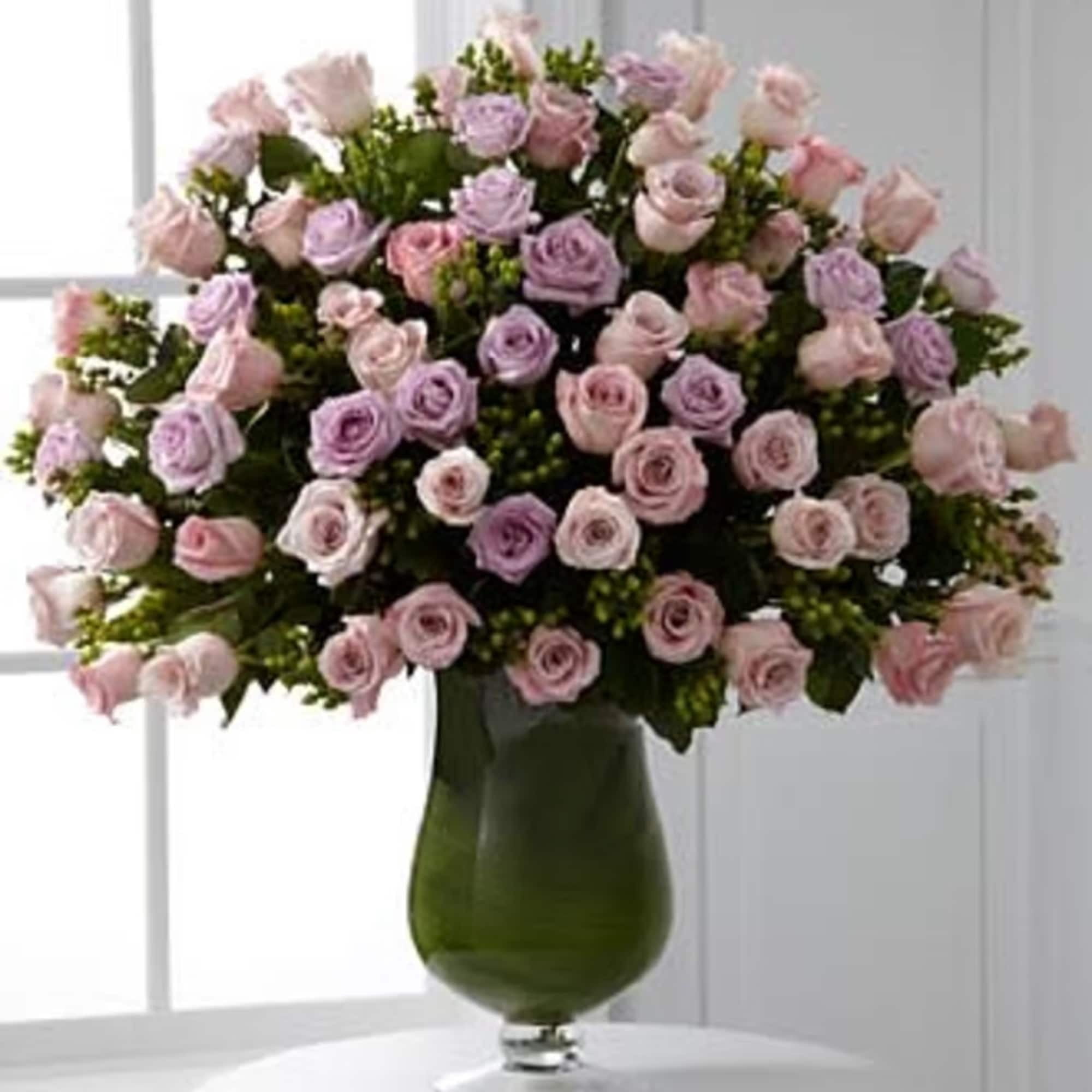 Gallery Flower Shop Applause Luxury Rose Bouquet - Deluxe - Walmart.com