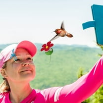 Gallickan Hat Hummingbird Feeder, Mini Bird Feeder with Clip, Easy to Clean and Refill Plastic Humming Bird Feeder, Red