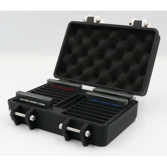 Game Boy Advance Rugged Protective Carrying Case - Holds 20 Games