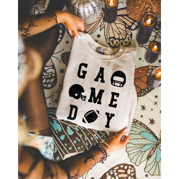 Game Day Football Mom T-shirt: Touchdown Season Graphic Tee All Size S-5Xl