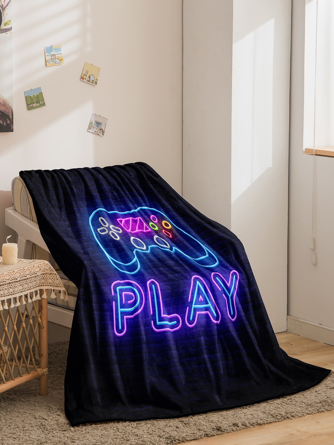 Gamer Throw Blanket Glow in The Dark, Gaming Controller Gift Toys for Teens Boys Men, Gaming