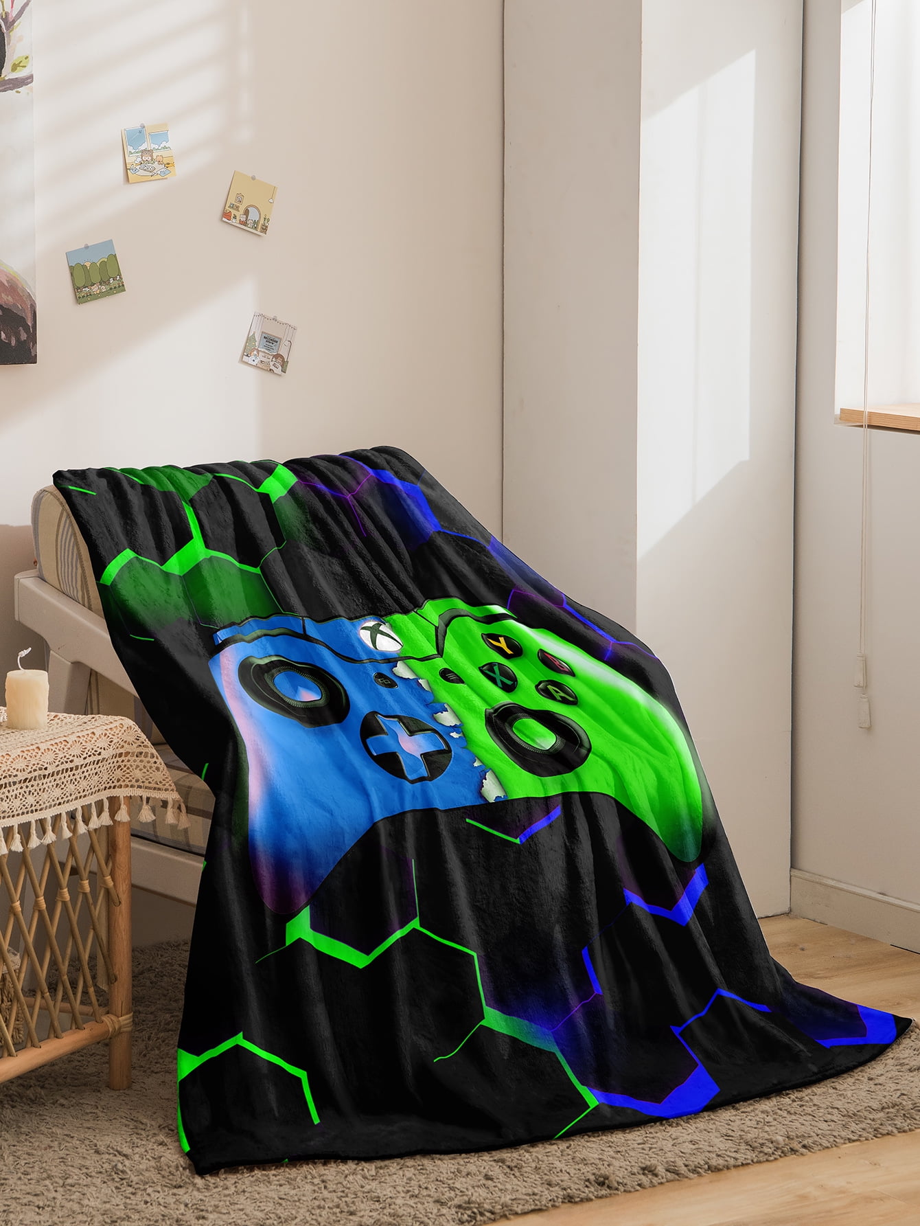 Gamer Throw Blanket Glow in The Dark, Gaming Controller Gift Toys for