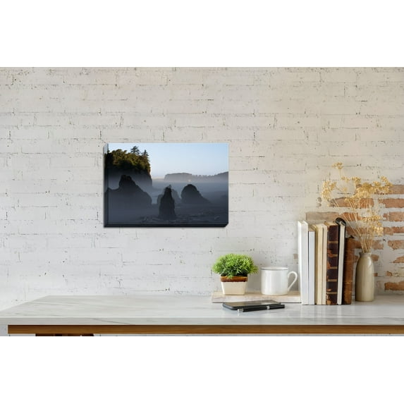Gango Home Decor Contemporary Ruby Beach Morning III by Stan Hellmann (Ready to Hang); One 24x16in Hand-Stretched Canvas