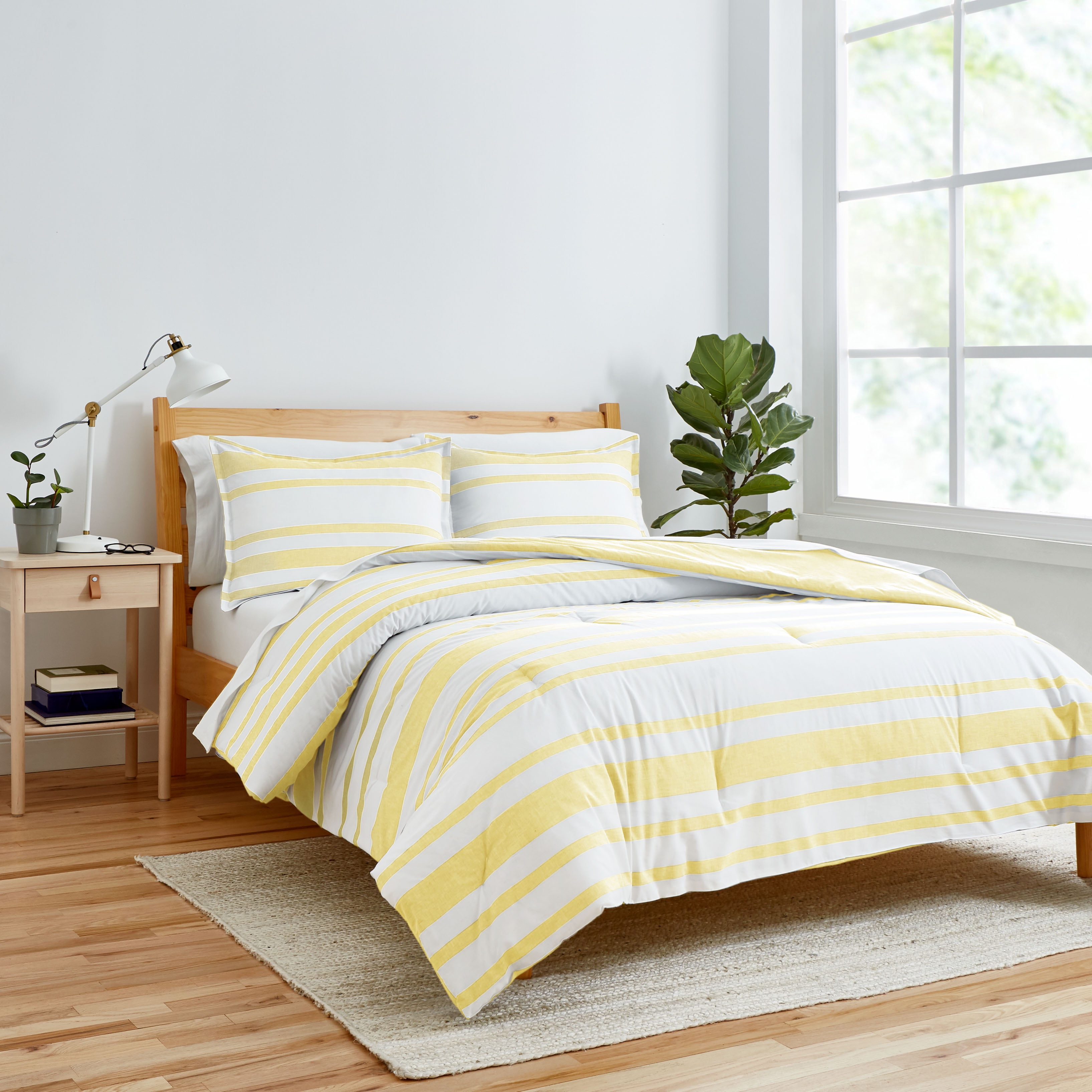 Gap Home Yarn Dyed Mixed Chambray Stripe Reversible Organic Cotton Comforter  Set, Full/Queen, Yellow, 3-Pieces 