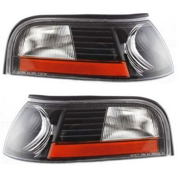 Garage-Pro Corner Light Set Compatible With 2003-2004 Mercury Marauder Driver and Passenger Side Lens and Housing
