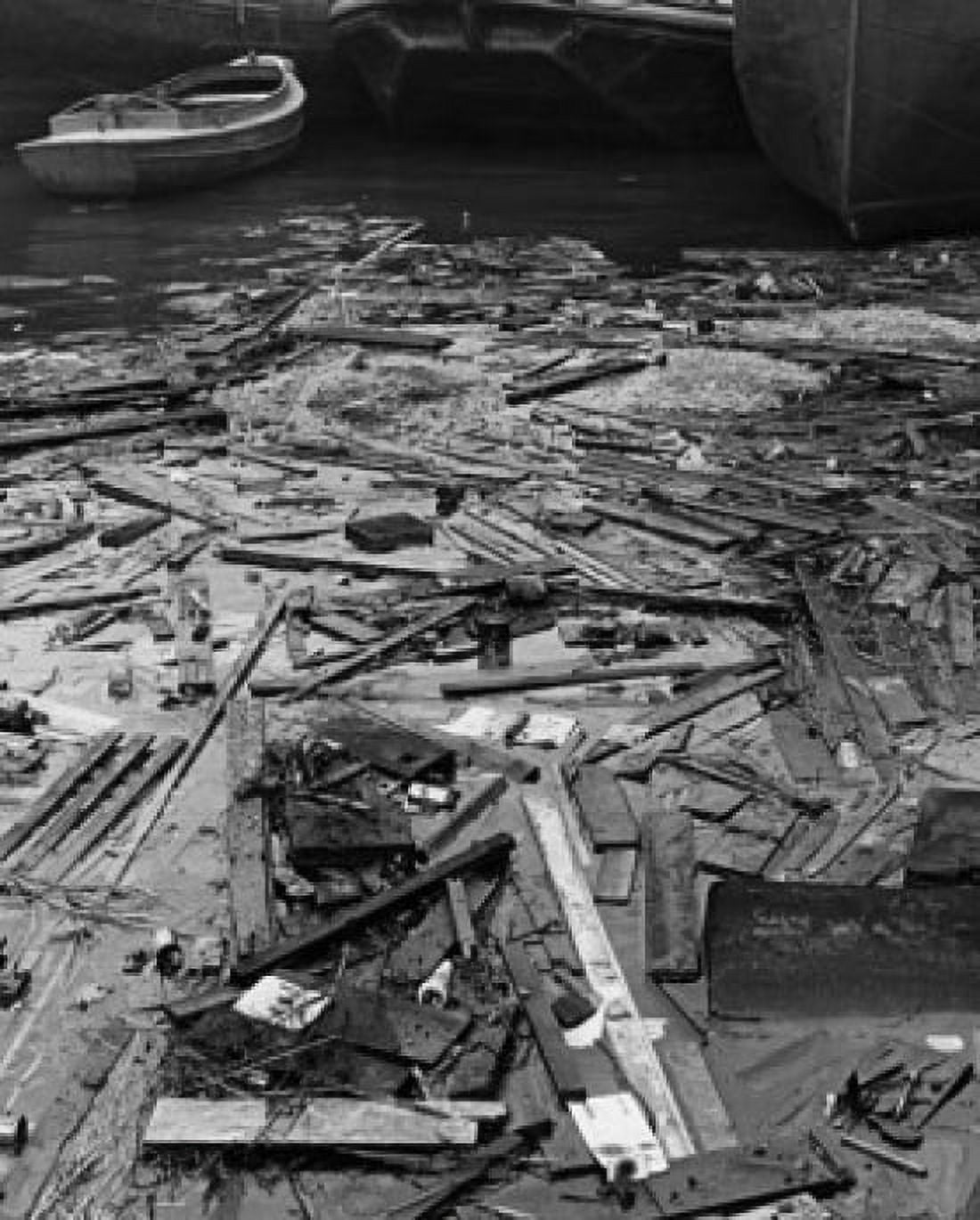 Garbage in a river Canvas Art -  (18 x 24)