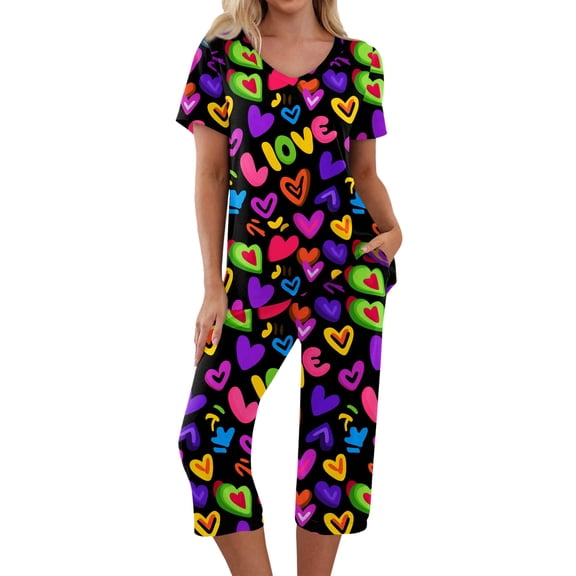 Garbnen Valentine Pj Sets for Woman V Neck Capri Pants Short Sleeve Sleepwear Heart Print 2 Piece Lounge Sets with Pockets