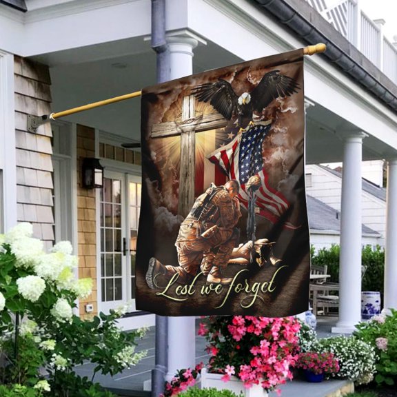 Garden Flag Lest We Forget On American Memorial, Remembrance, 12x18 POLE NOT INCLUDED
