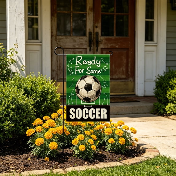 Garden Flag, Sports Ornament Vivid Soccer Pattern Yard Flag, Wear Resistant Polyester Hanging Decor for Lawn, Porch and Gate, great for match themed events and daily outdoor display