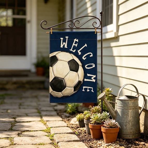 Garden Flag, Sports Ornament Vivid Soccer Pattern Yard Flag, Wear Resistant Polyester Hanging Decor for Lawn, Porch and Gate, great for match themed events and daily outdoor display
