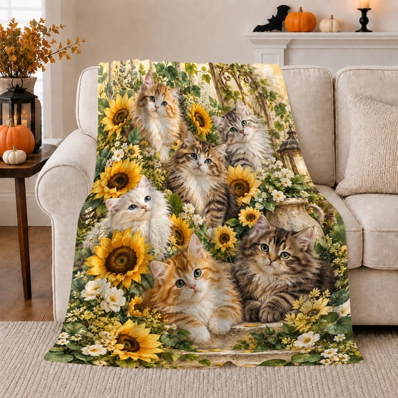 Garden Kitten Cluster Sunflower Portrait, Festive Pet Portrait Pattern, Warm Flannel Blanket for Living Room and Bedroom, Cat Lovers Christmas Gift, Pet Lover Home Decor
