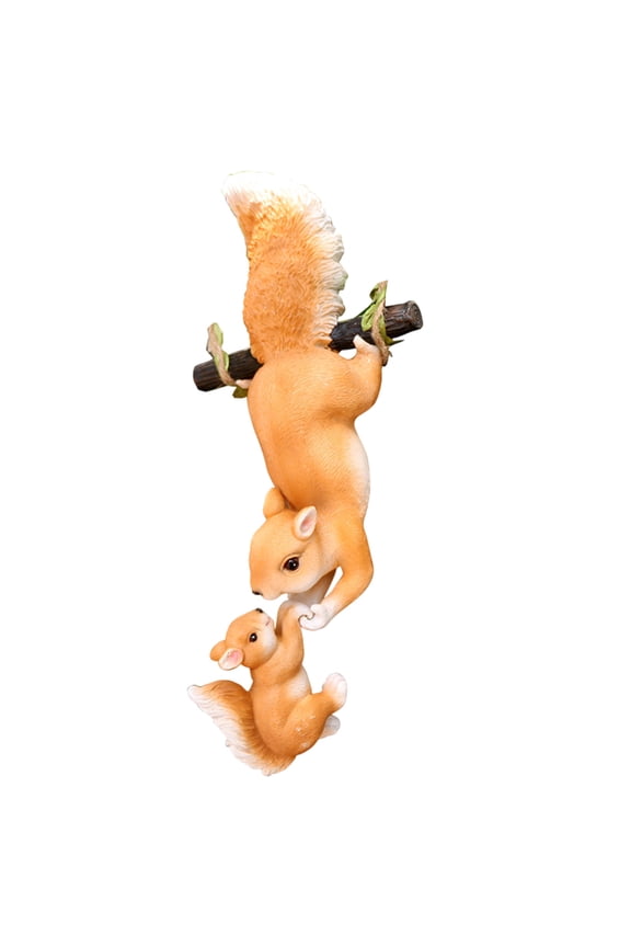 Garden Squirrel Statues Swing Squirrel Statue Tree Hanging Squirrel Sculpture Cute Swing Animal Figurine Ornament for Lawn Garden Courtyard Terrace Patio Tree Fence Landscape Crafts