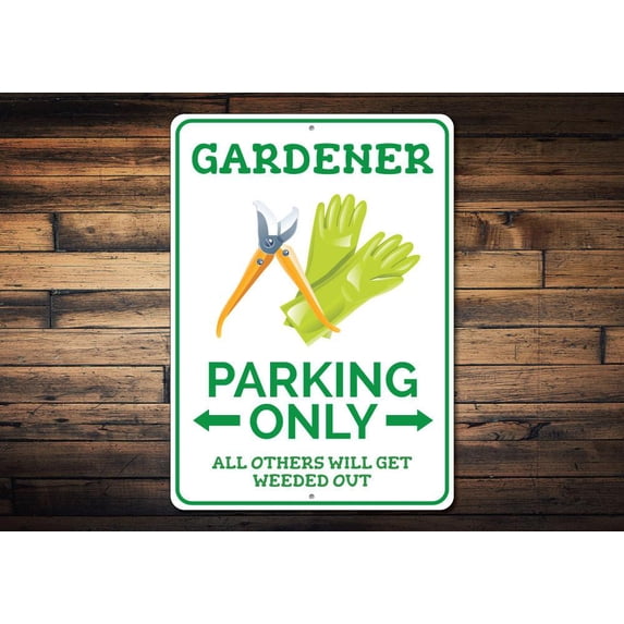 Gardener Parking Novelty Decor, Metal Wall Sign - 10x14 Inches