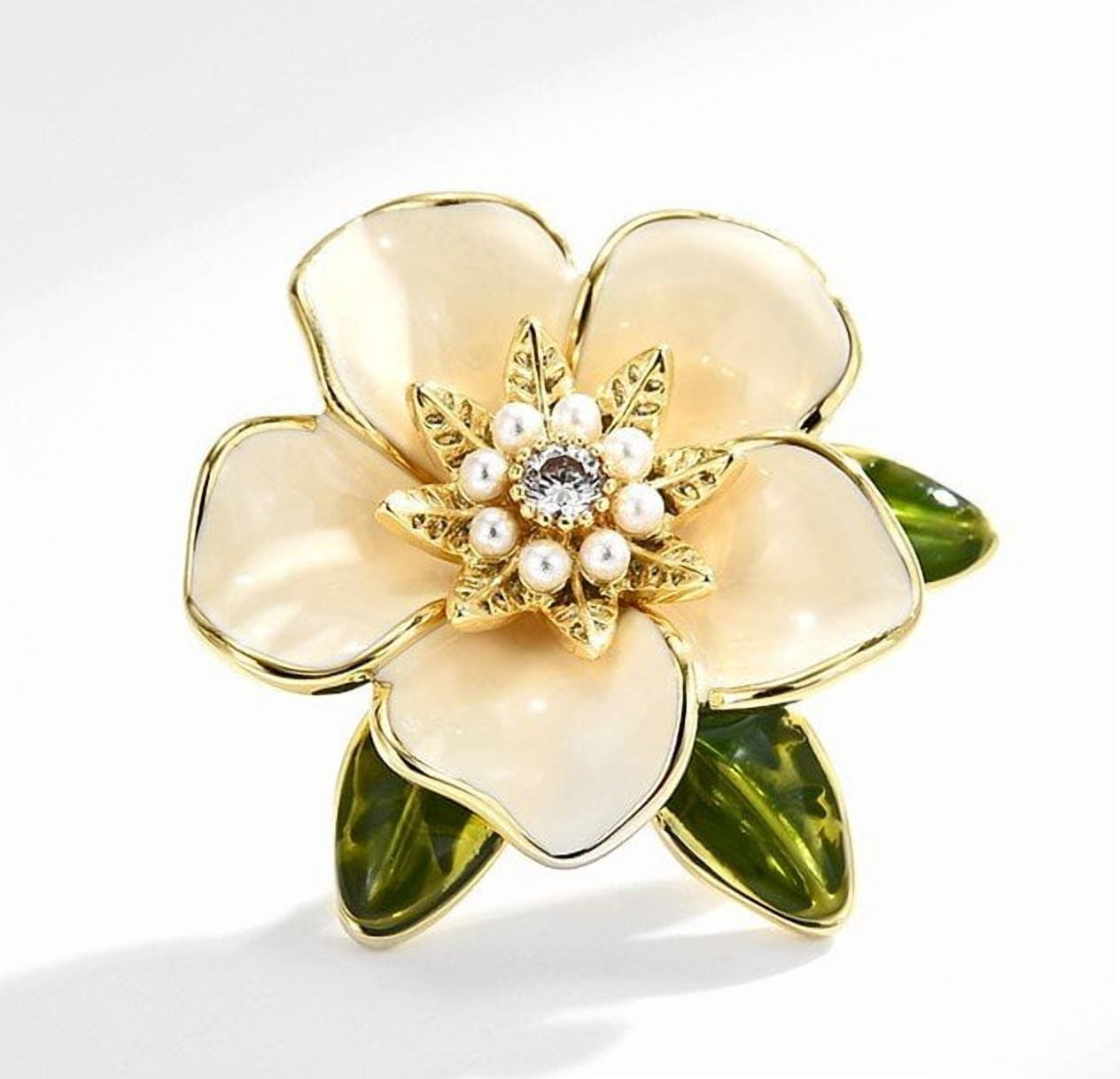 Gardenia Flower Brooch Pin – White Floral Jewelry for Women
