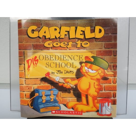Pre-Owned Garfield Goes to Disobedience School 9780439639972