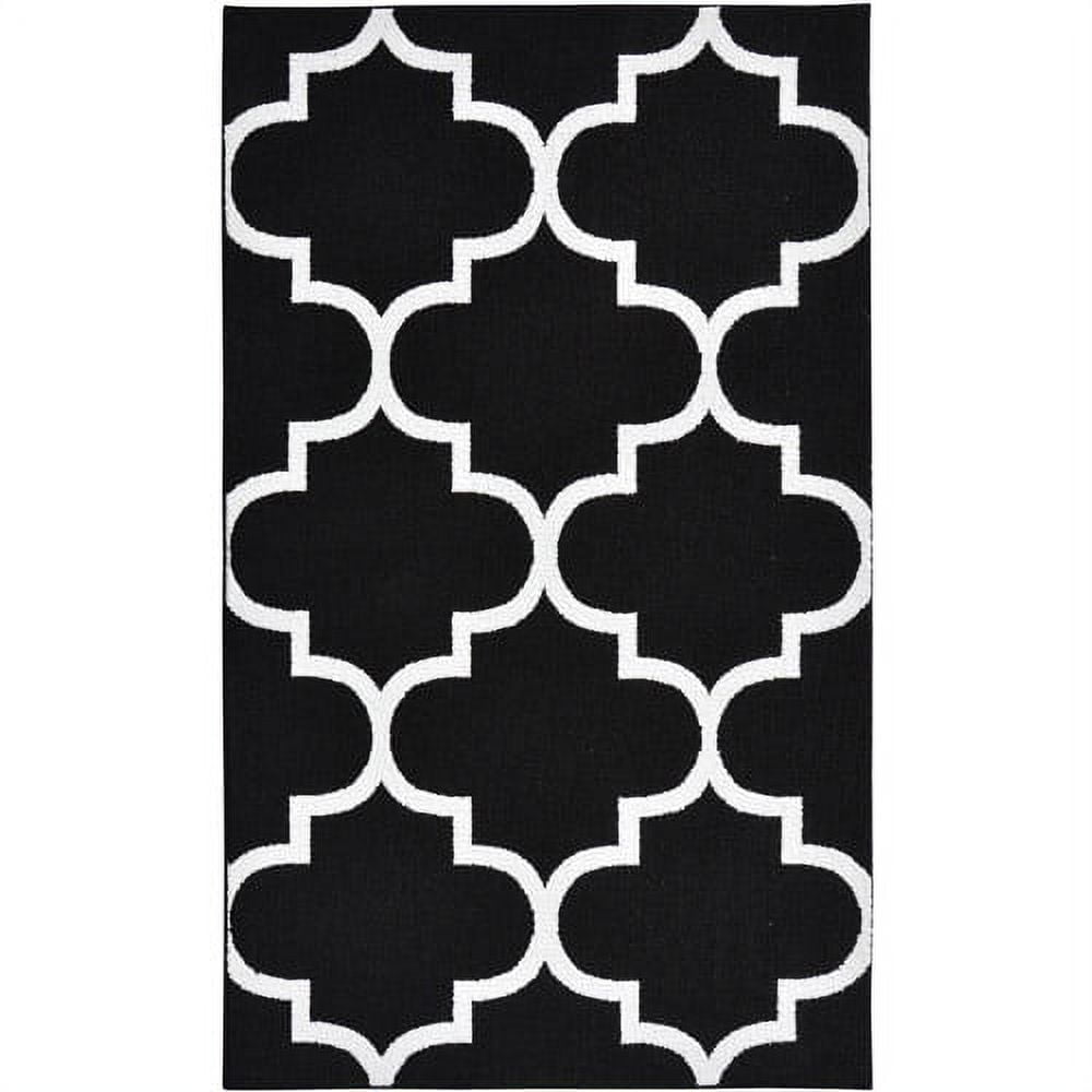 Garland Rug Quatrefoil Polypropylene Black/White Indoor Area Rug, 5' x 7'
