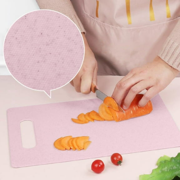 Garlic Grinder Cutting Board - Non-Slip Chopping Board for Kitchen | Multi-Purpose Fruit & Vegetable Prep Board with Built-In Grater, Easy Clean Plastic, 32x22x1cm