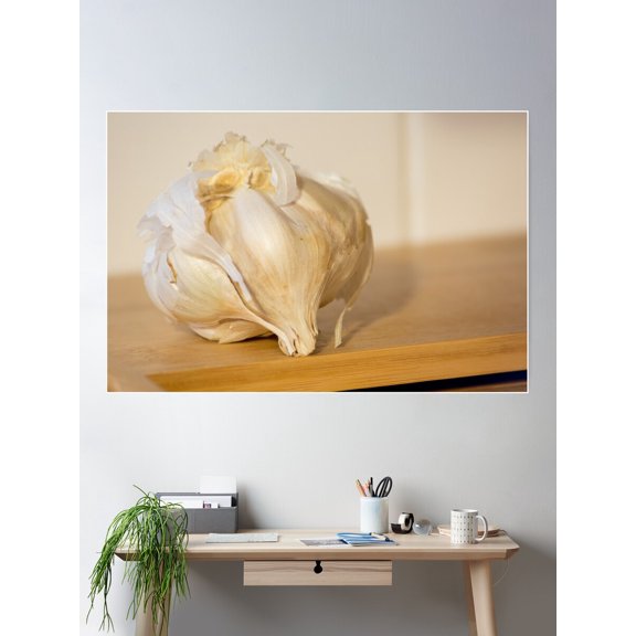 Garlic Poster Wall Art, Modern Wall Decor For Living Room Bedroom, 12x18 UNFRAMED
