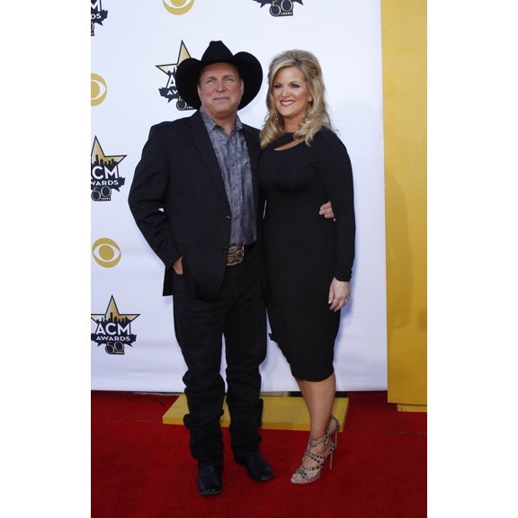 Garth Brooks, Trisha Yearwood At Arrivals For 50Th Academy Of Country Music (Acm) Awards 2015 - Part 2, Arlington