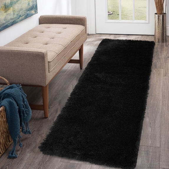Garvee 2' x 6' Fluffy Runner Rug Soft Shag Plush Area Rug Carpet Non-Slip Fuzzy Bedside Rug Hallway Home Decor, Black